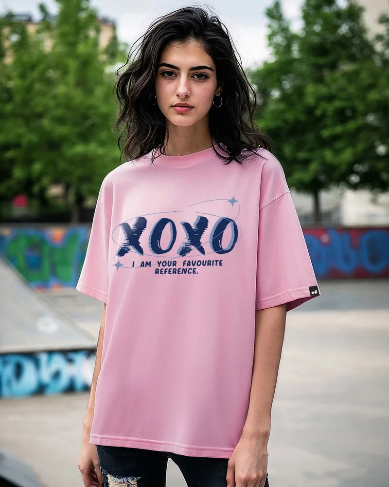 بيواكوف Women's Prism Pink XOXO Typography Oversized T-shirt
